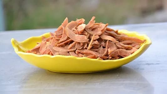 Sapodilla fruit chip (Chikoo)