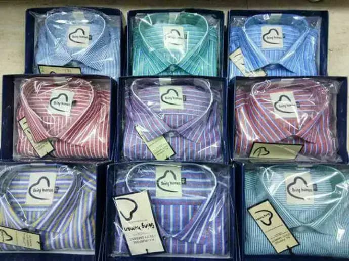 Фирменные мужские рубашки