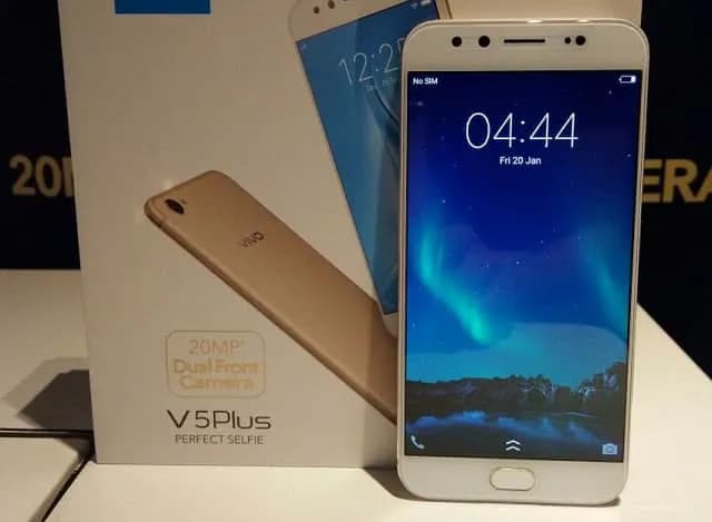 Vivo V5+ Smartphone (Gold)