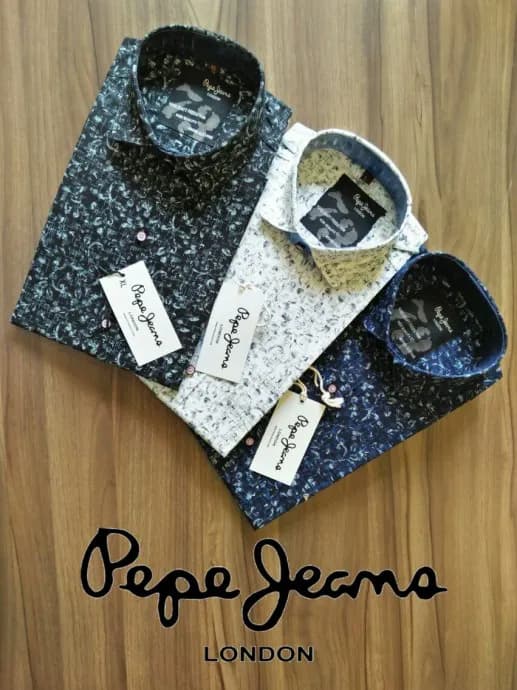 Рубашки фирменные